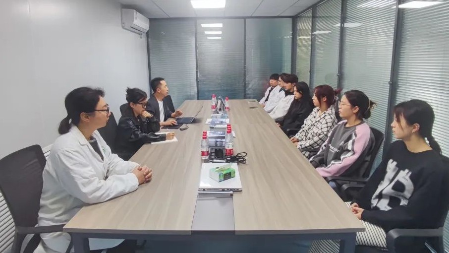 新闻丨佰昊生物校企共建病理技术师徒制班正式启动